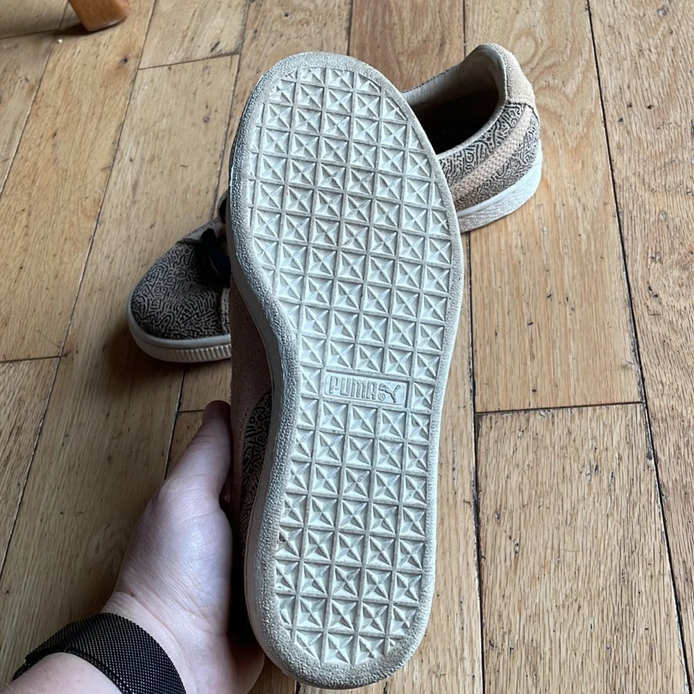 Puma size 7 - Picture 2 of 6